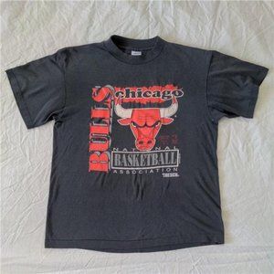 Vintage 1991 Black Chicago Bulls NBA Basketball T-Shirt Size Large L